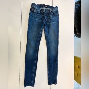 Hudson Skinny Jeans. Worn once dark blue denim size 25 Excellent Condition